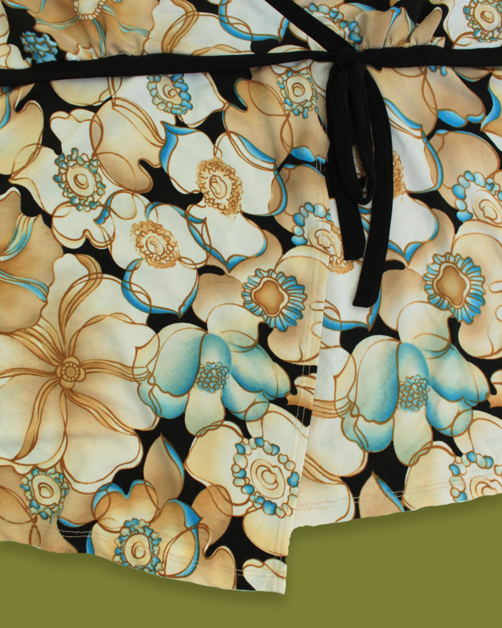 Y2K Floral Cross-front Flutter-sleeve Plus Top