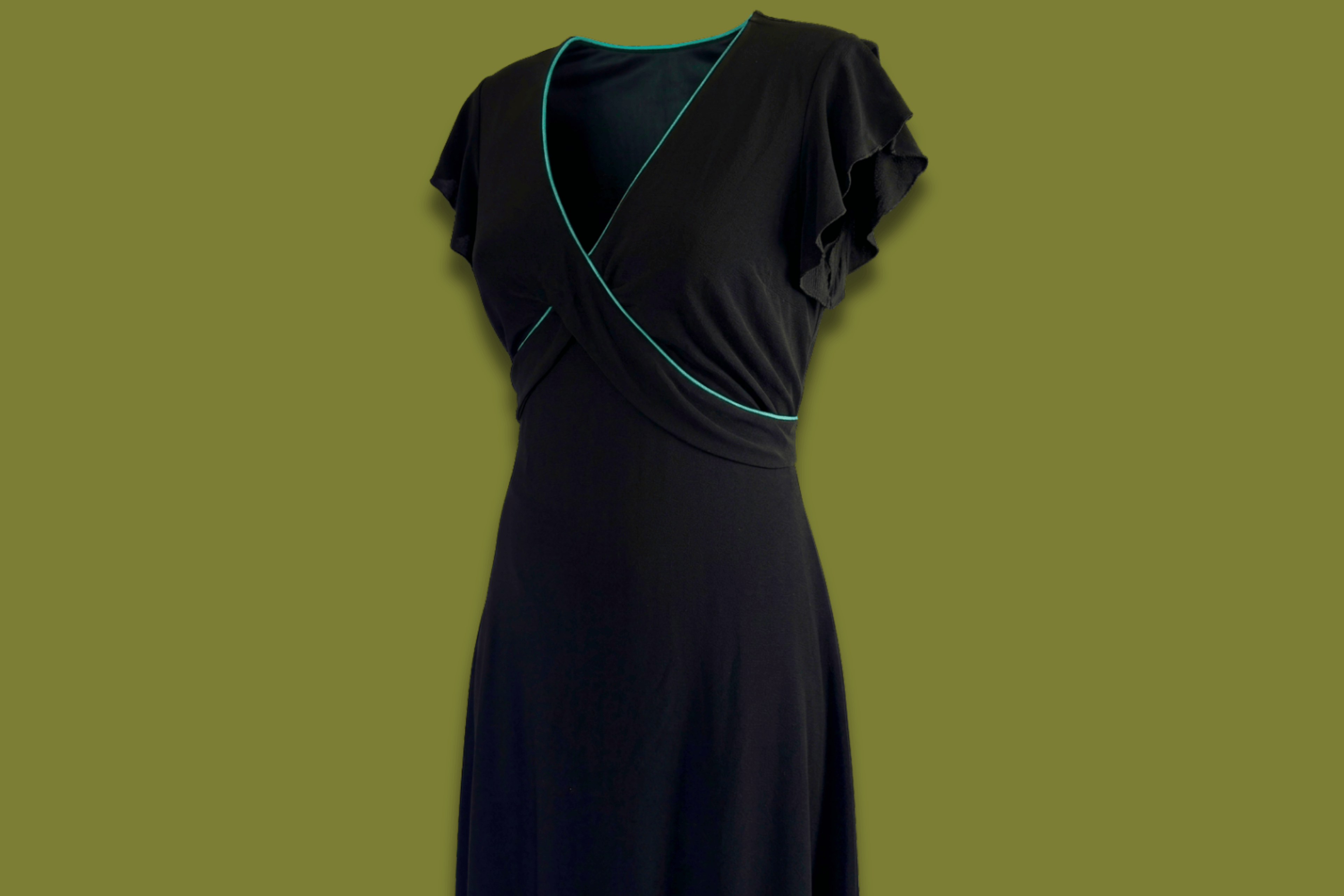 Piped Flutter-sleeve Midi Dress