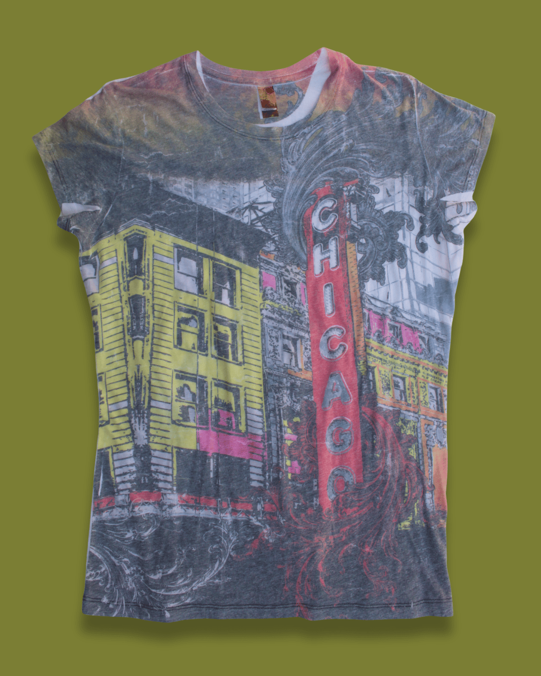 Chicago Fitted Graphic T-Shirt