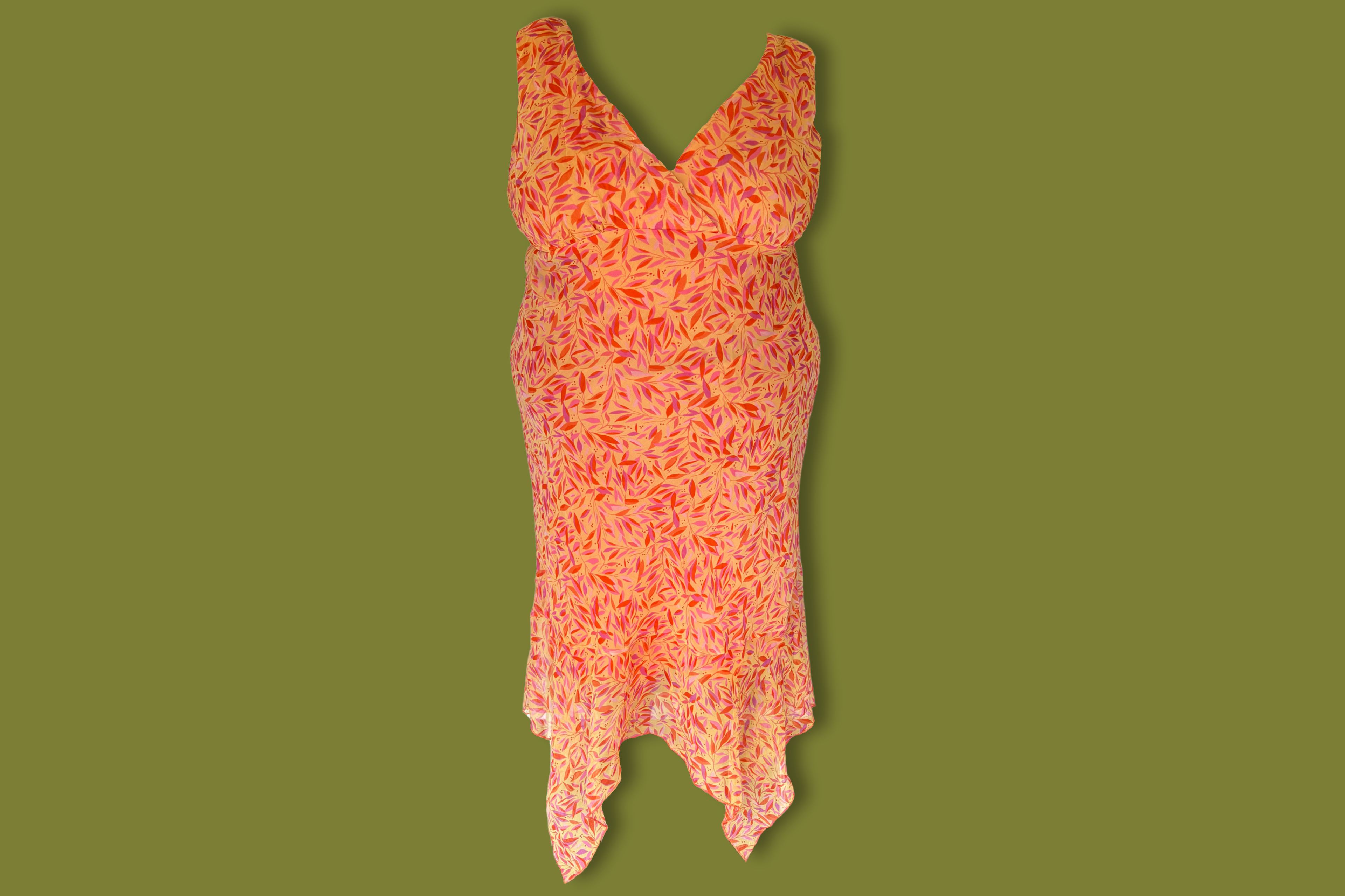 Floral Handkerchief-Hem Maxi Dress (Plus Sized)