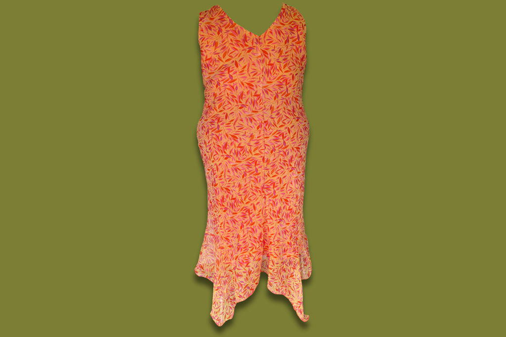 Floral Handkerchief-Hem Maxi Dress (Plus Sized)