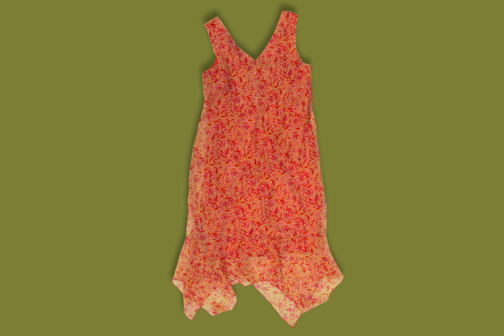 Floral Handkerchief-Hem Maxi Dress (Plus Sized)