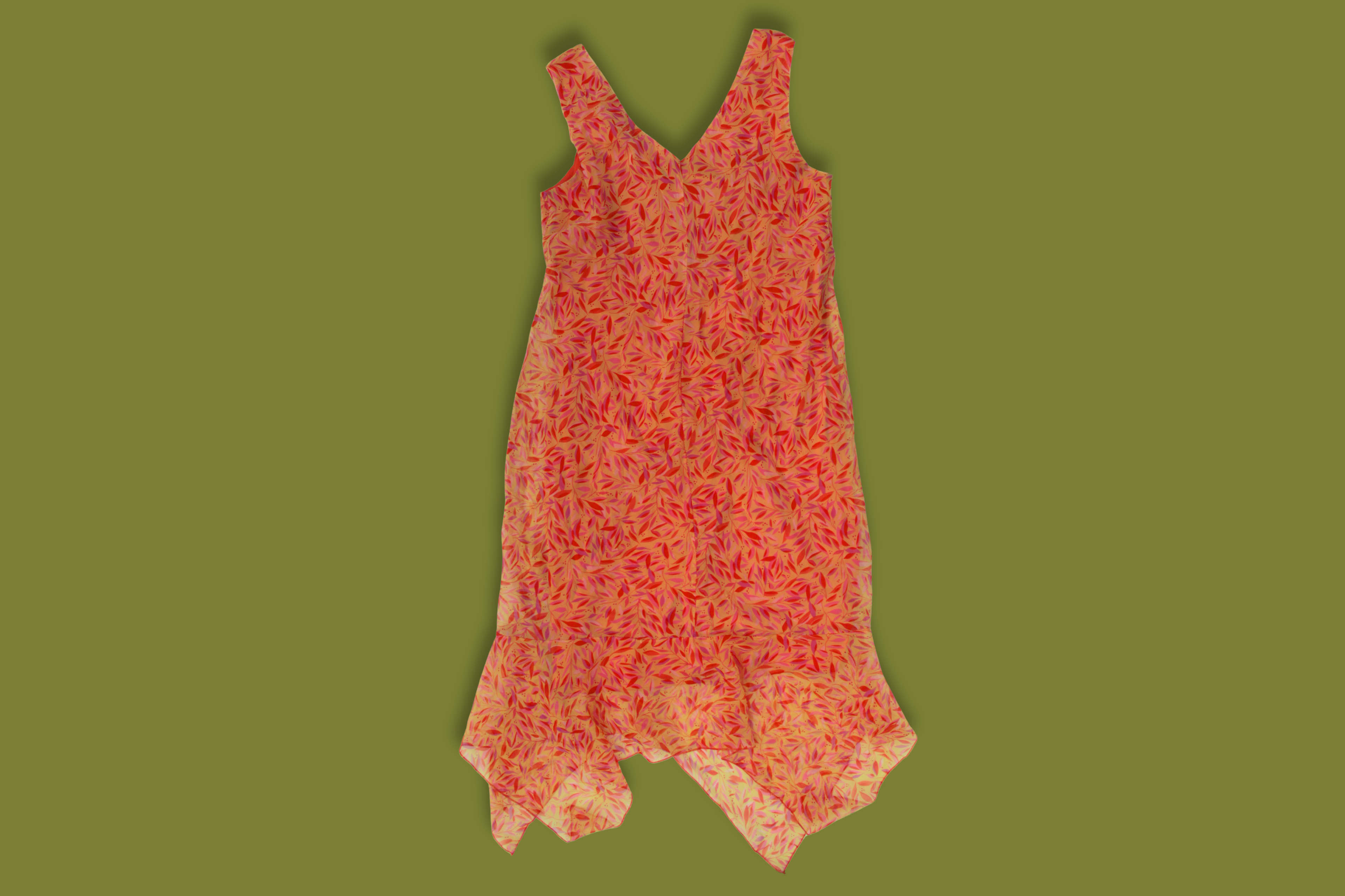 Floral Handkerchief-Hem Maxi Dress (Plus Sized)