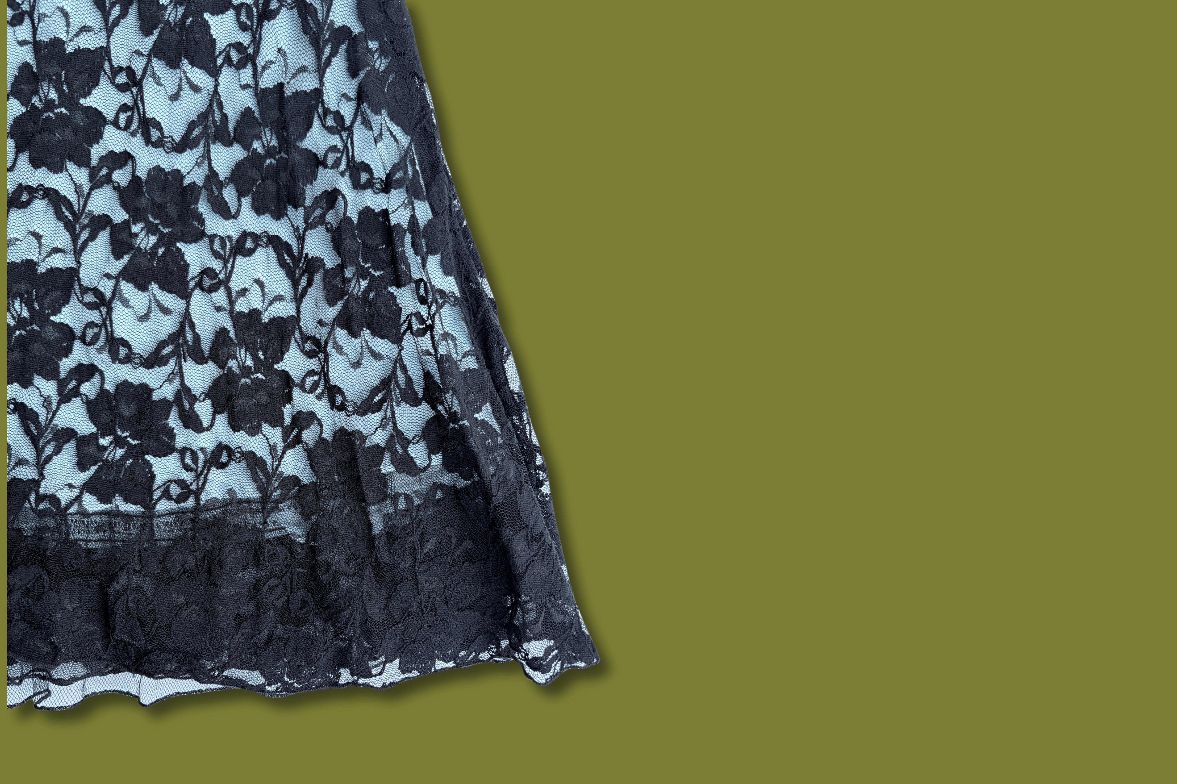 Y2K Lace Halter-neck Midi Dress